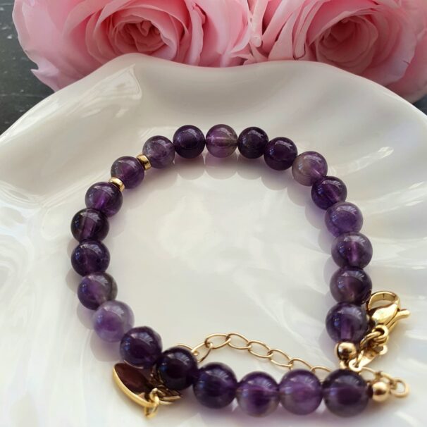 Amethyst crystal bracelet – crown chakra jewellery for spiritual alignment, intuition, and peace.