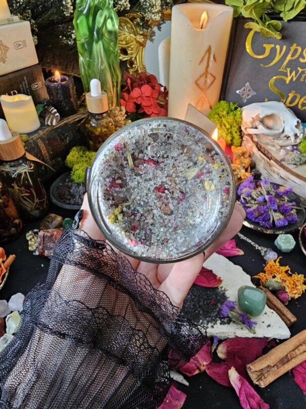 New Moon Rituals Salt - Image 5
