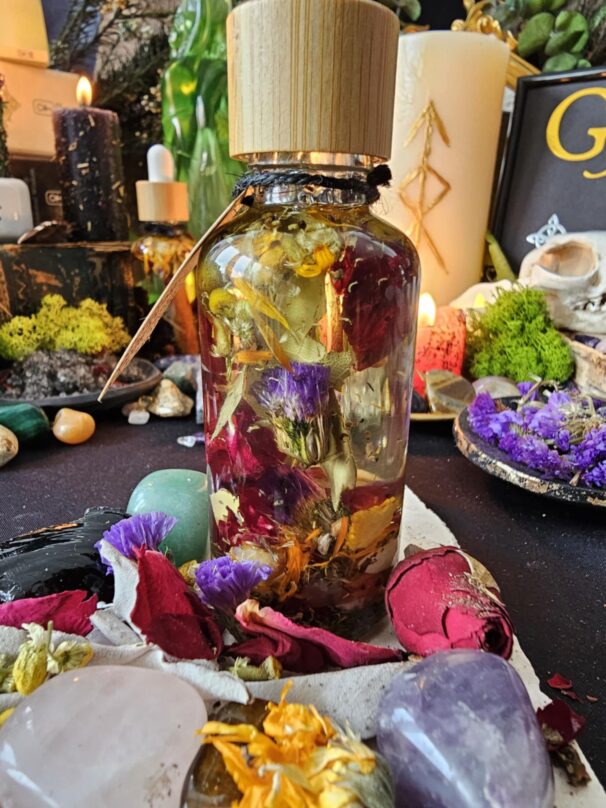 Attraction Ritual Oil - Image 4