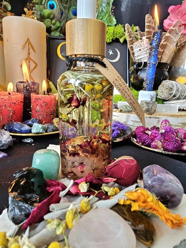 Gaia Ritual Oil - Image 3