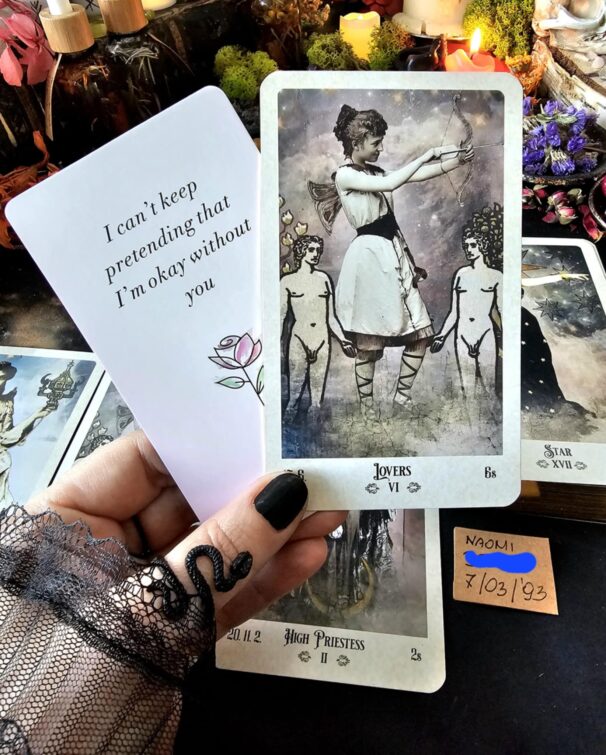Love & Relationship Tarot Reading